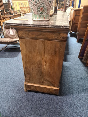 Lot 137 - A 19th century French marble-topped burr...