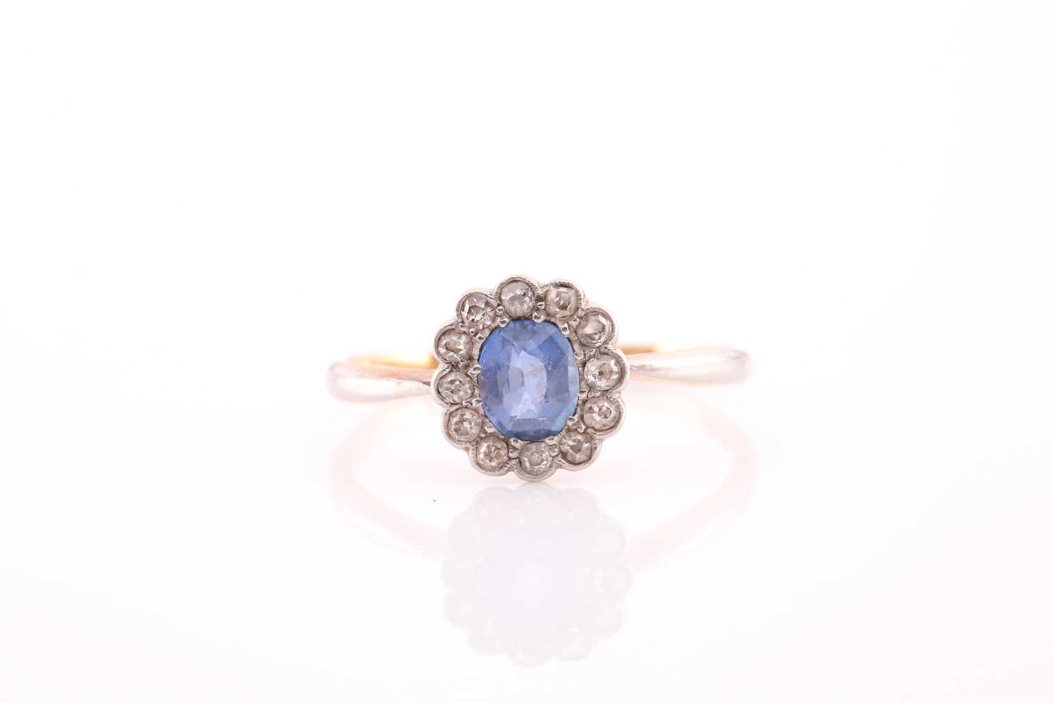 Lot 93 - An early 20th century gold, sapphire and...