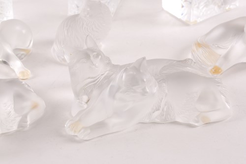 Lot 403 - A collection of eight Lalique frosted cat...