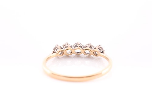 Lot 167 - A five stone round brilliant cut diamond ring,...