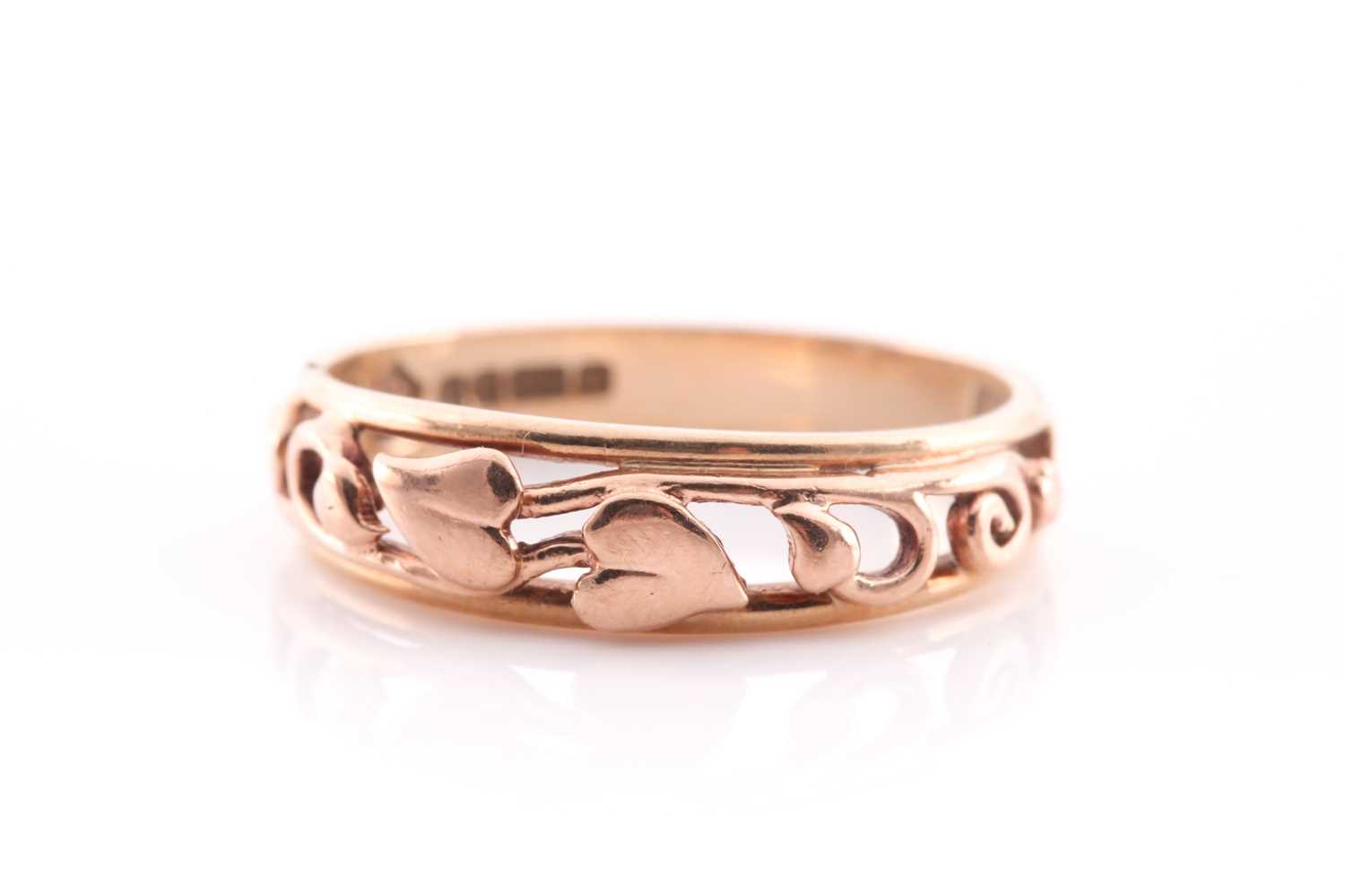 Lot 234 A 9 Ct And Rose Gold Clogau Band Ring Size