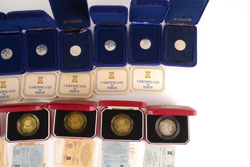 Lot 323 - Isle of Man sterling silver proof coins,...