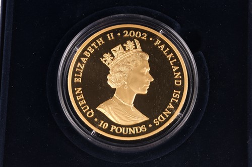 Lot 330 - An Elizabeth II Golden Jubilee 5oz 22 carat...