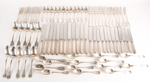Lot 411 - A canteen of silver plated flatware,...