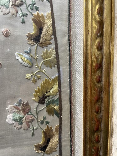 Lot 387 - An 18th century uncut silk waistcoat,...