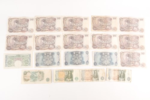 Lot 379 - British banknotes, comprising eleven ten...