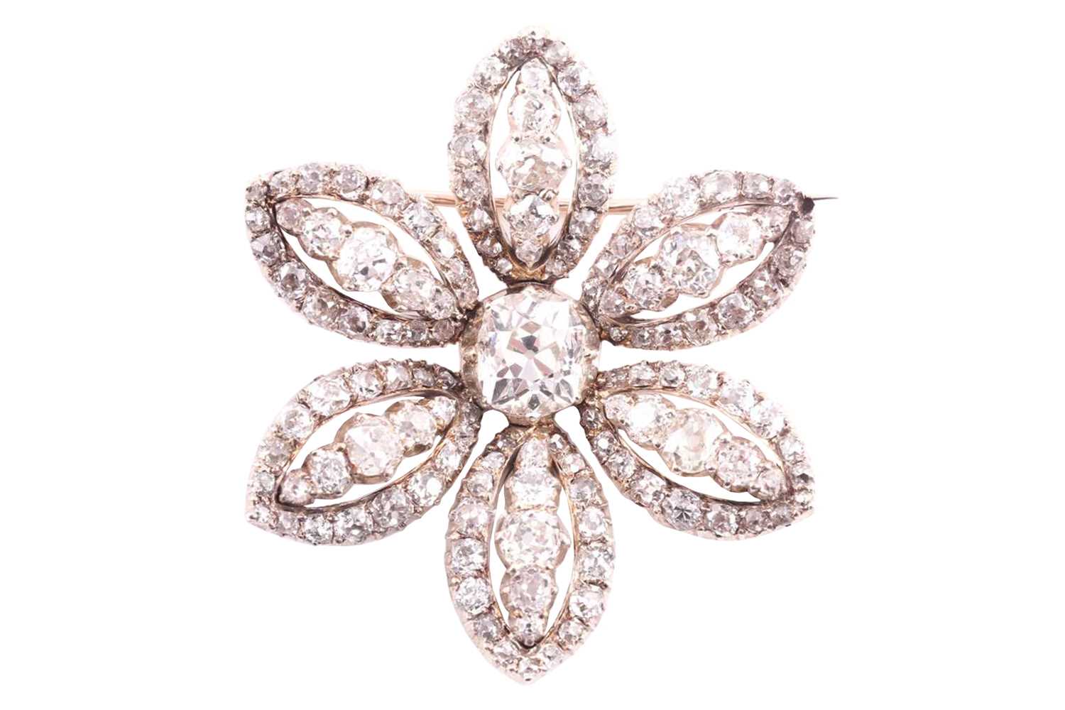 Lot 97 - A Victorian diamond cluster brooch, in the...