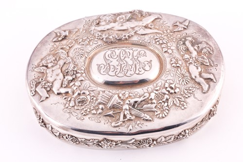 Lot 394 - Tiffany. A silver box fitted with a paint...