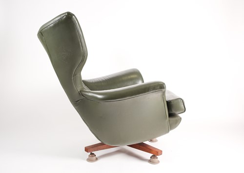 Lot 59 - G Plan 6250 Blofeld armchair upholstered in...