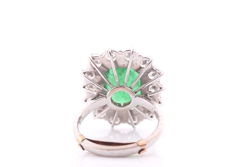 Lot 194 - A white metal and diamond cocktail ring,...