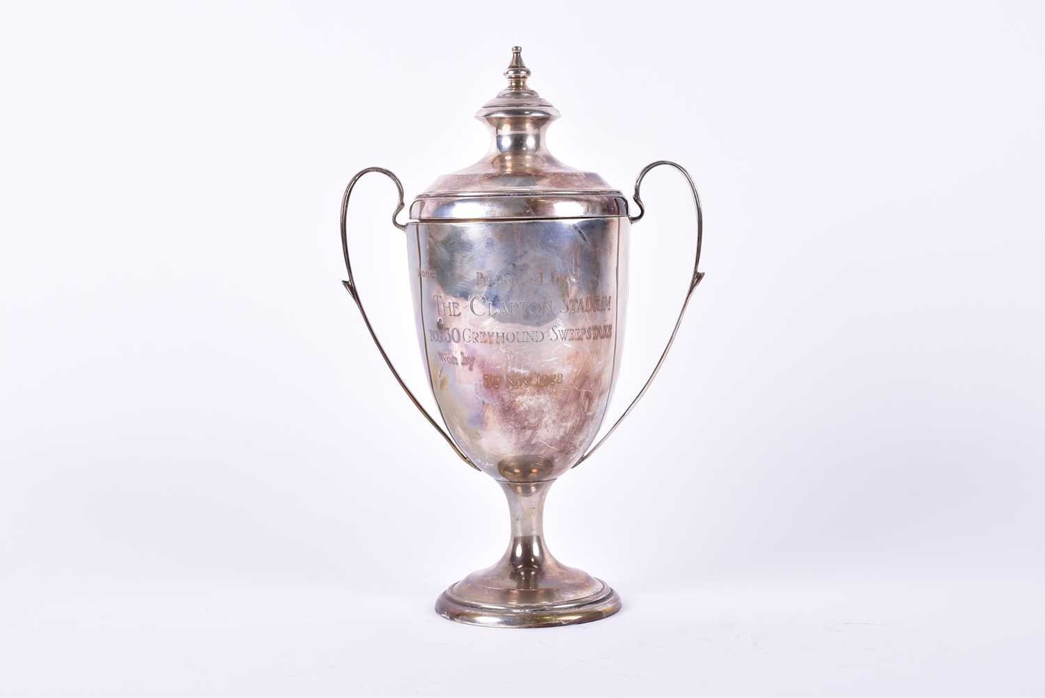 Lot 419 - A 1920s silver two-handled trophy cup and...