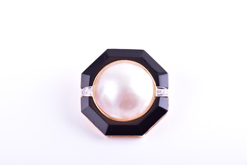 Lot 47 - A pair of 18ct yellow gold, pearl, and onyx...