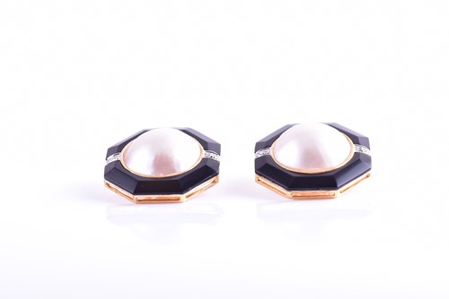 Lot 47 - A pair of 18ct yellow gold, pearl, and onyx...