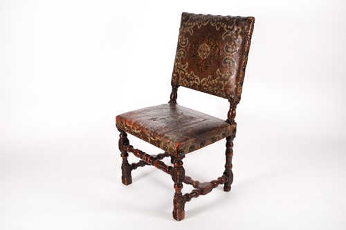 Lot 166 - A late 17th century walnut "Farthingale" type...