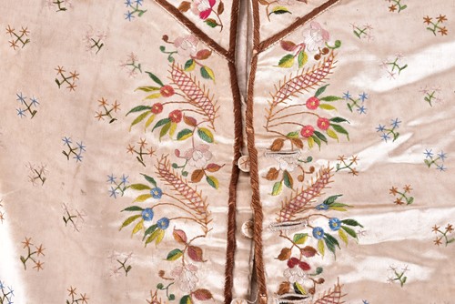 Lot 124 - A late 18th century embroidered gentleman's...