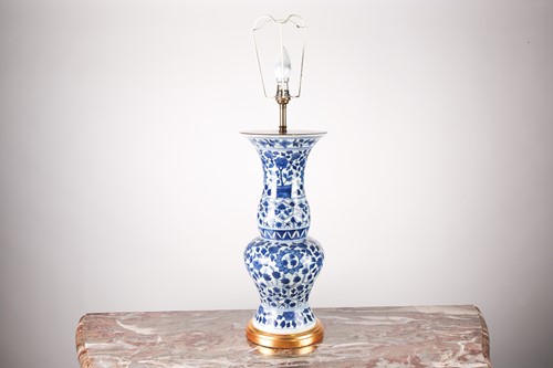 Lot 191 - A modern Oriental blue and white porcelain...