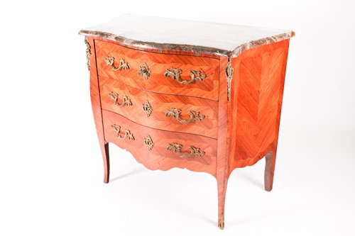 Lot 77 - A French Louis XV style marble topped...