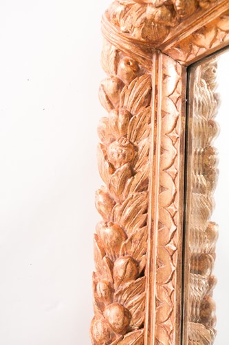 Lot 100 - An Italianate carved wood and gilt gesso...