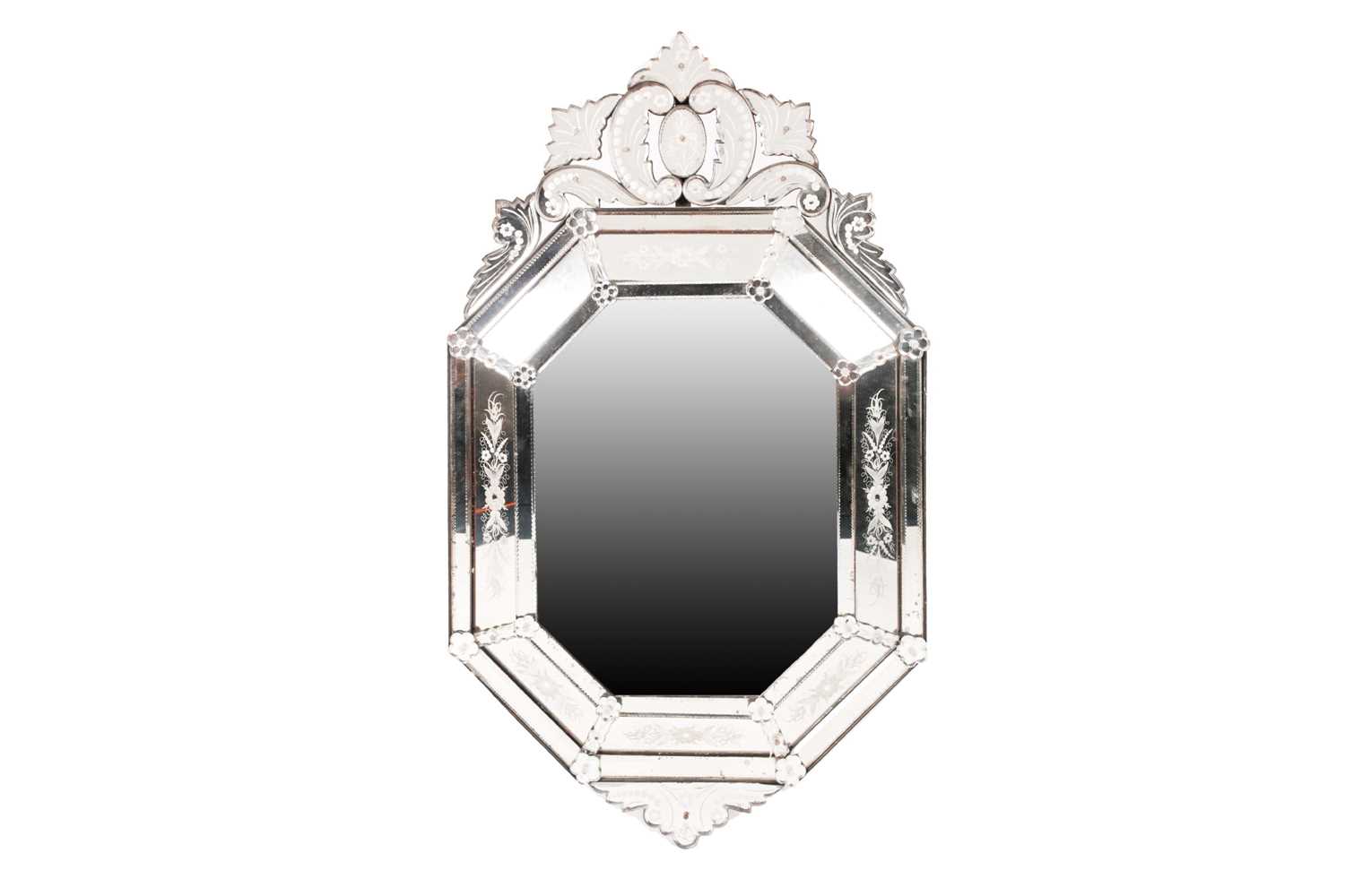 Lot 101 - A 19th century Venetian wall mirror of...