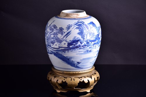 Lot 138 - A Chinese blue & white ginger jar, Qing,...