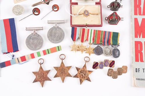 Lot 361 - A Second World War group of five medals...