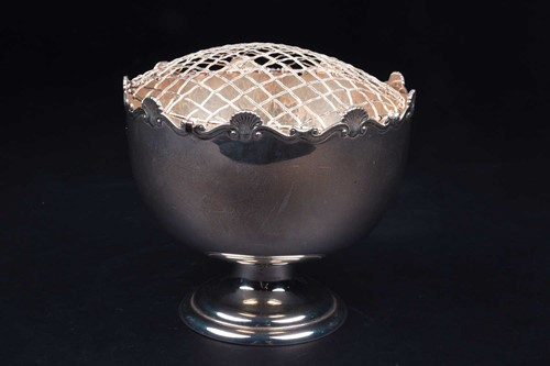 Lot 330 - An Edwardian silver rose bowl, Birmingham 1908...