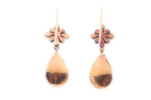 Lot 159 - A pair of diamond and garnet drop earrings,...