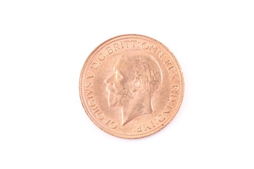 Lot 276 - A George V full sovereign, dated 1930.