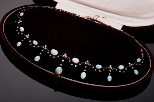 Lot 422 - An Edwardian opal and diamond fringe necklace,...