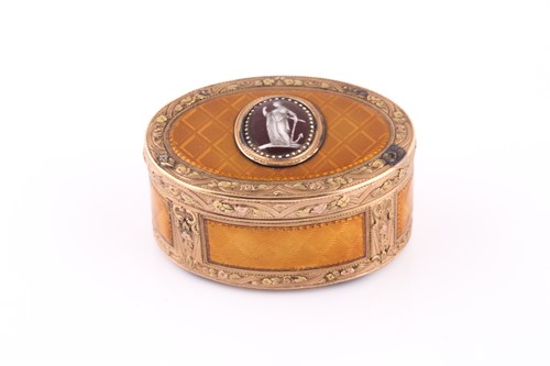 Lot 518 - German gold and enamel oval snuff box,...