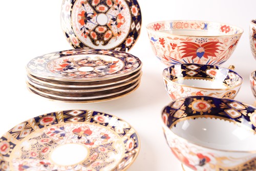 Lot 18 - A collection of 19th century and later Imari...
