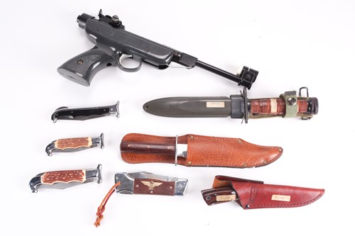 Lot 329 - A Spanish Gamo .177 break barrel air pistol....