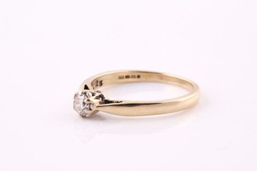 Lot 79 - A single stone diamond ring; the round...