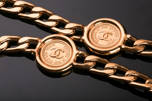 Lot 11 - A Chanel "31 Rue Cambon Paris" belt, the gold...