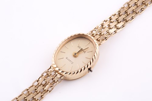 Lot 721 - A 9ct yellow gold Geneve ladies wristwatch...