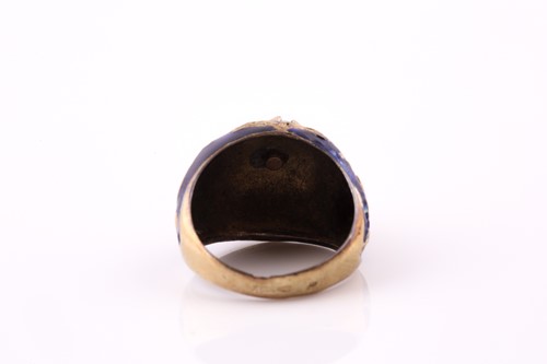 Lot 71 - A French gold, diamond, and enamel ring; the...
