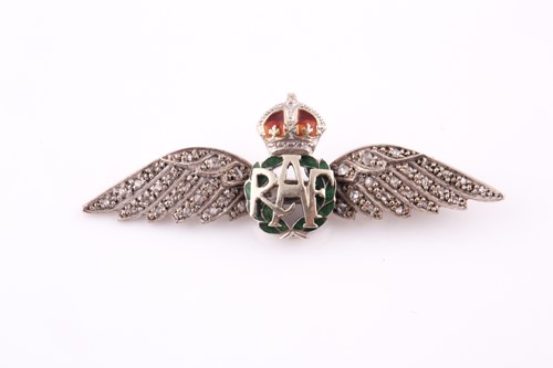 Lot 509 - A RAF sweet heart brooch in yellow metal and...