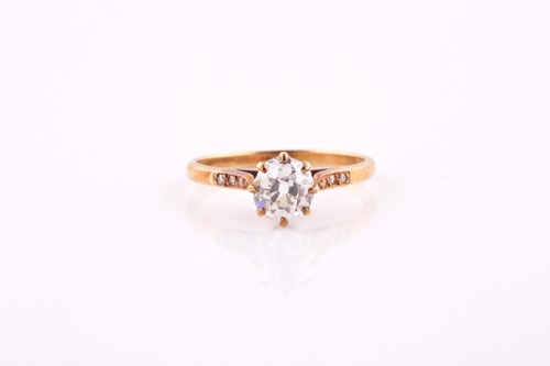 Lot 274 - An 18ct yellow gold solitaire round...