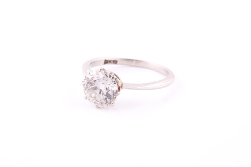 Lot 335 - A diamond single-stone ring The old...