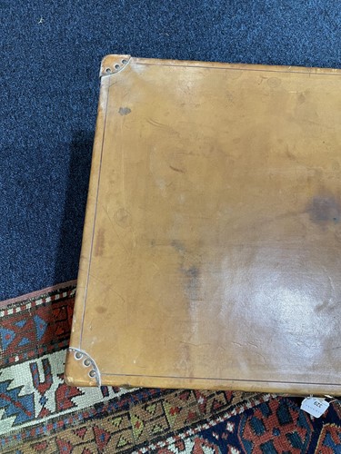 Lot 329 - A fine early 20th-century tan leather...