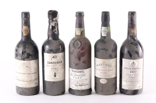 Lot 286 - Five bottles of Vintage Port: Gould Campbell...