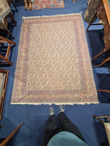 Lot 206 - An early 20th century probably Bidjar carpet...