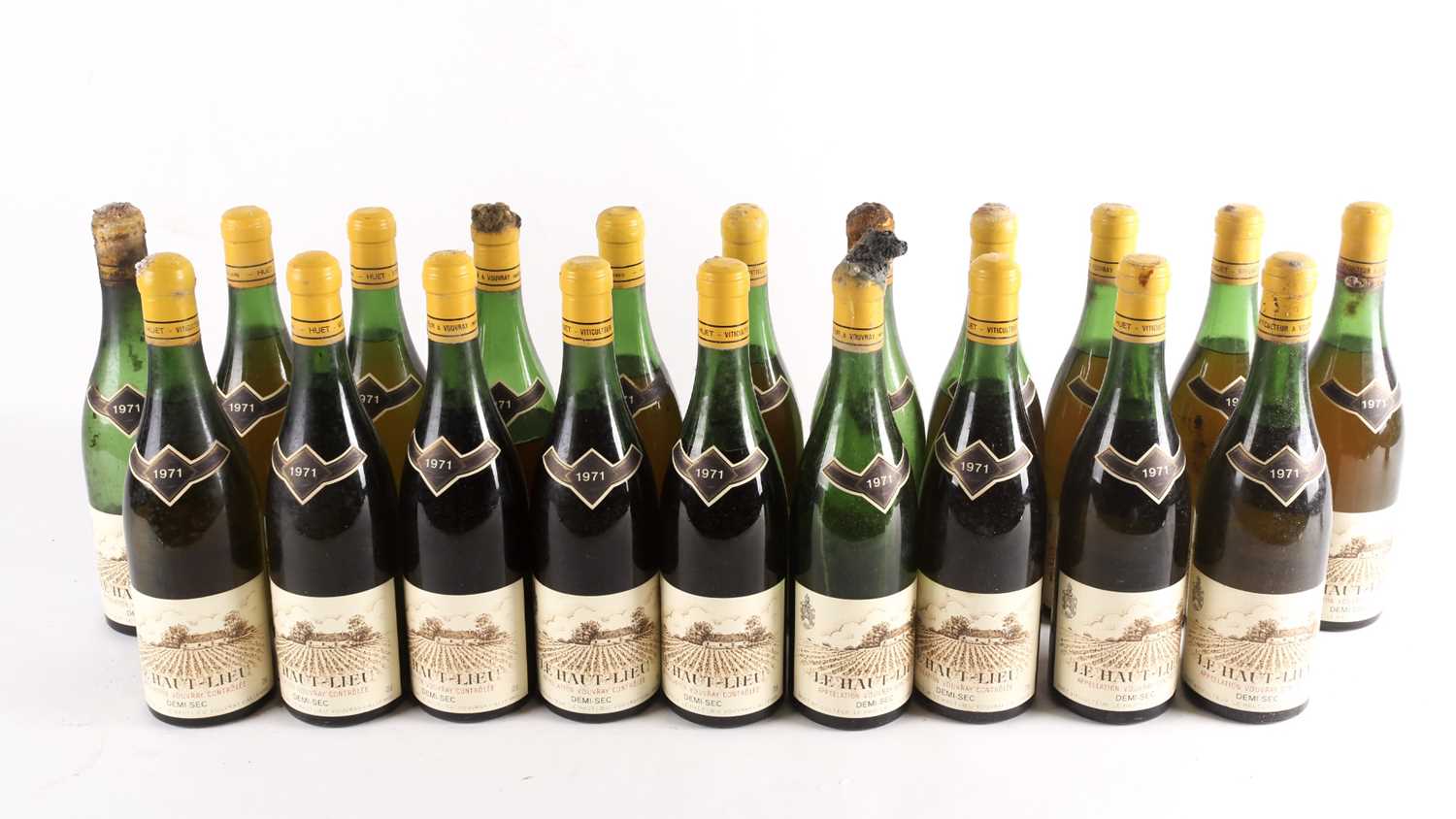 Lot 281 - Eighteen bottles of 1971 Vouvray Le Haut Lieu,...