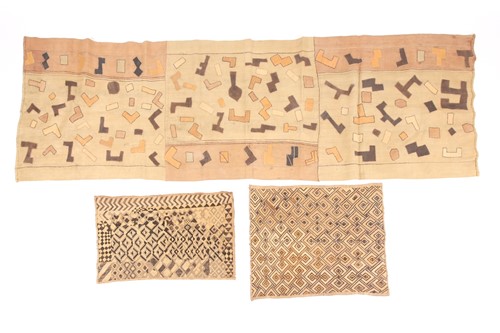 Lot 184 - An African Kuba textile panel and other...