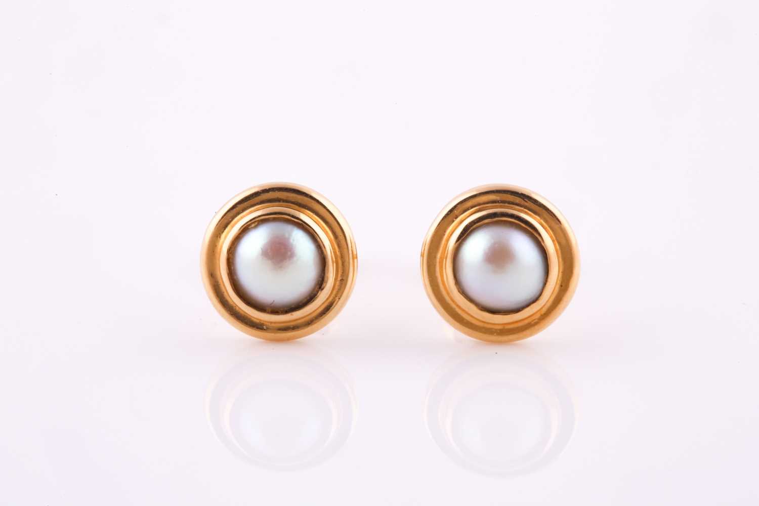 Lot 341 - A pair of pearl earrings by Gucci Each 5.6mm...