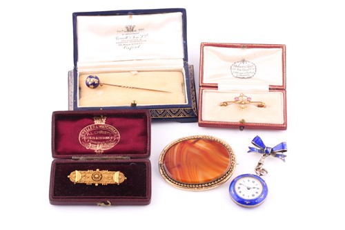 Lot 429 - A collection Victorian jewellery and pocket...