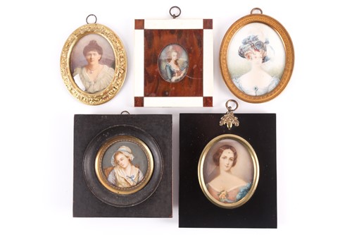 Lot 205 - A group of five assorted framed portrait...