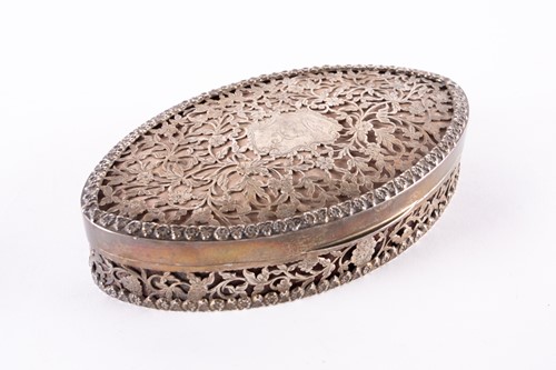 Lot 817 - A George V silver lozenge-shaped jewellery box,...