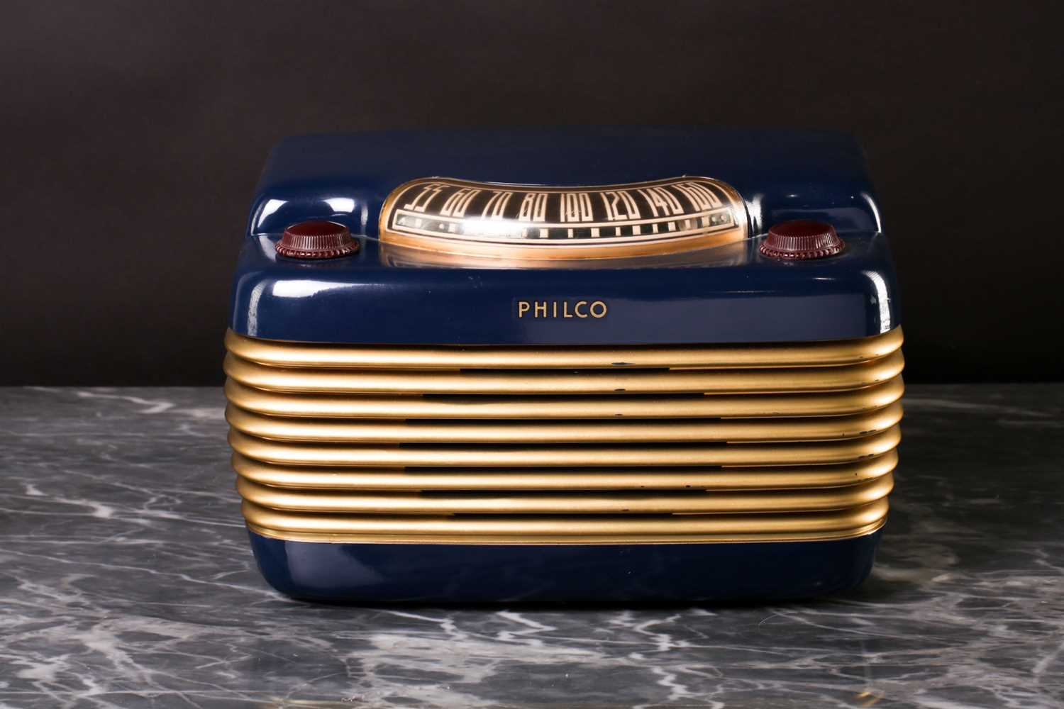 Lot 250 - A Philco 'Hippo' vintage radio, model 46 420,...
