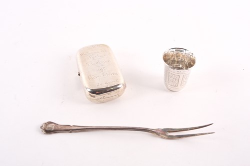 Lot 843 - An early 20th-century Russian silver cigarette...